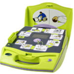 Zoll AED Plus Defibrillator: Guiding Rescuers with Real CPR Help Technology - Image 2